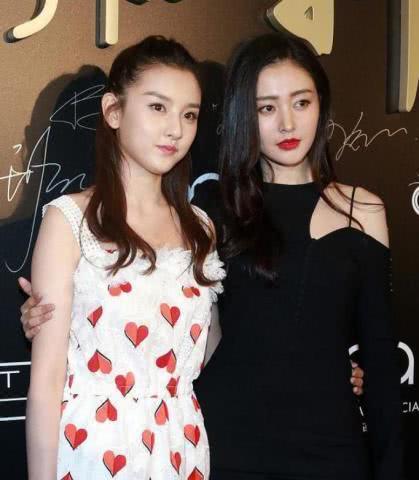 宋祖儿与张天爱两人美女一同出台，差距立马出来了！