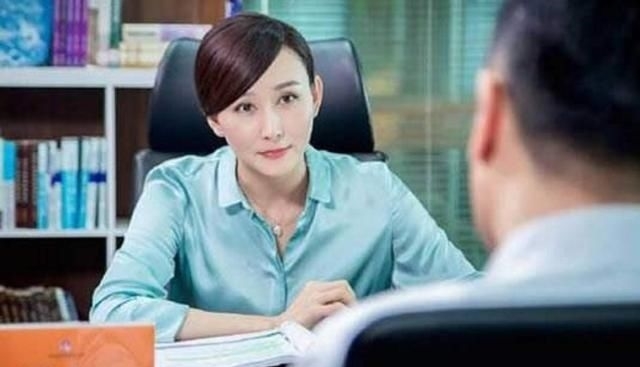「 雪纺衬衫」袁泉陈数被赞大气，胡静孙俪集体扑街，中年女星演职场强人