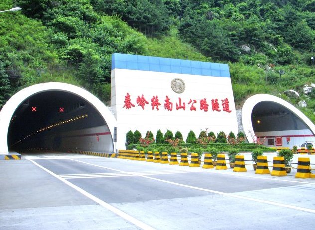 10大令老外叹为观止的中国工程，外媒称:怪不得中国人能造出长城