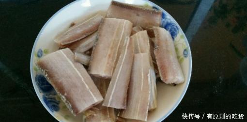 烤箱里:点燃的蚊香味道很大怎么办?这些生活小妙招你都知道吗?