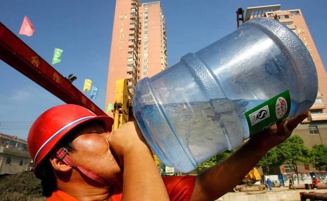 专家建议取消“农民工”叫法，这么叫不尊重，您有什么好名字吗？