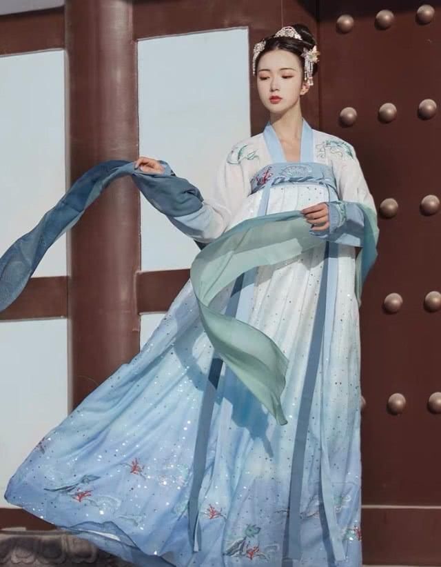  『适合』汉服：适合小个子女生的齐胸襦裙，显高又显瘦