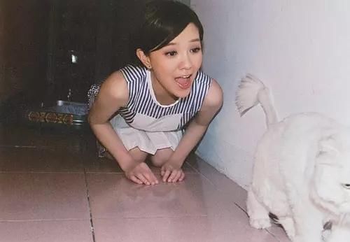 郭采洁否认整容怒骂台媒，颜值爆表的脸部渐渐僵硬，原由令人心痛