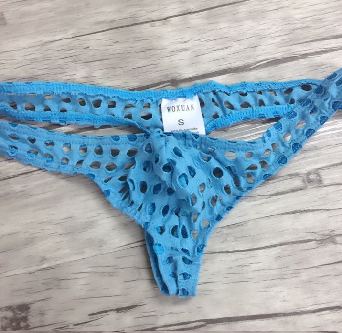 男人一过52岁，打死也不穿三角紧身裤，学学这样穿，舒适女人爱