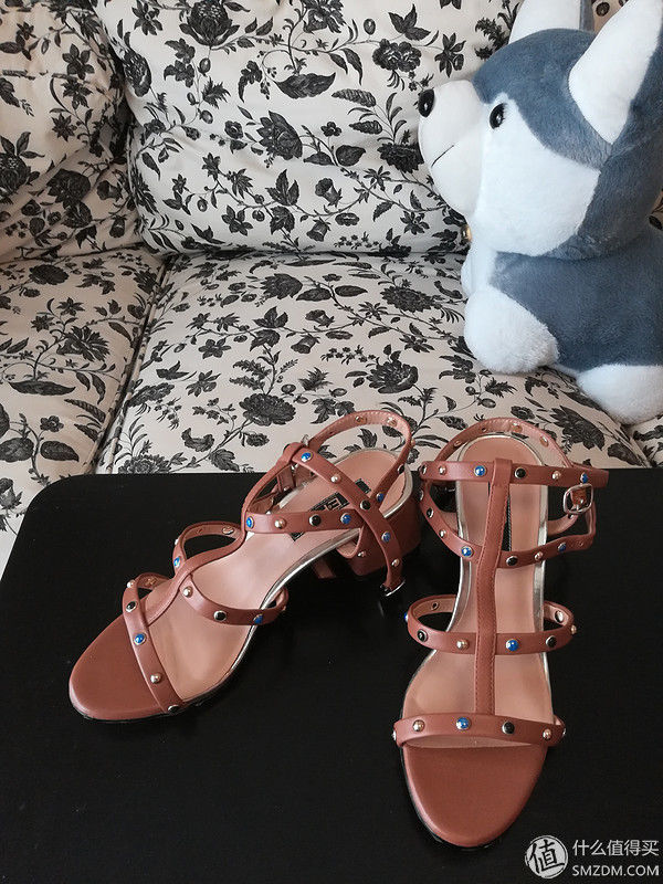 一大波LD的女士凉鞋来袭-菲拉格慕、RED VALENTINO、EP