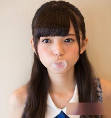 10款中学生比较潮流的扎发发型!