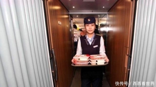  【发现】印度小伙第一次坐中国高铁，发现有2点不足，网友：所见