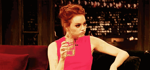 太子妃张天爱带着新发色杀回来了?