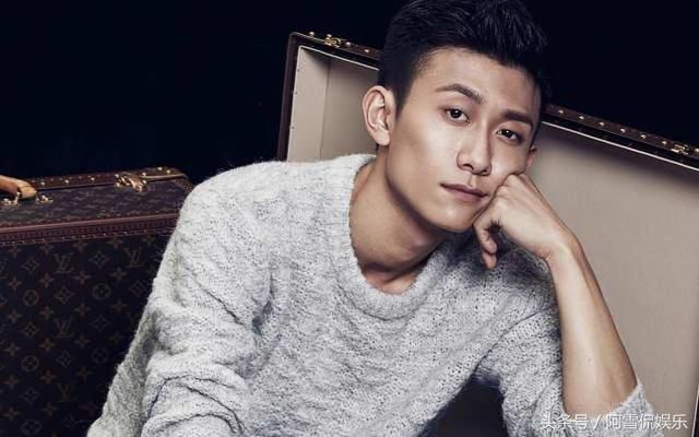 杨紫分手4天前跟他发短信,让他帮忙推新剧,对话内容暴露两人关