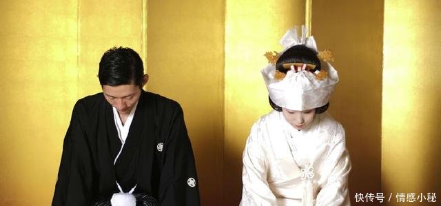 日本婚礼，为什么新娘都穿白色和服，而不是红色