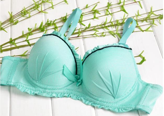 女生不穿“内衣”出门是什么样的体验？