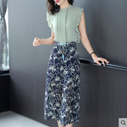 还别说!小个子老婆遇上阔腿裤套装，洋气有范!穿出170既视感