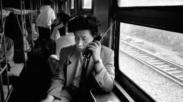  [回忆]这一组绿皮火车的老照片，承载了我们太多太多的回忆