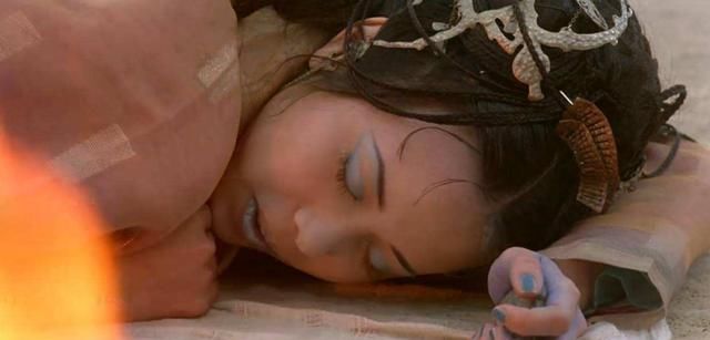  #春三十娘#周星驰与至尊宝26年后的不谋而合：一生所爱，都已在白云外