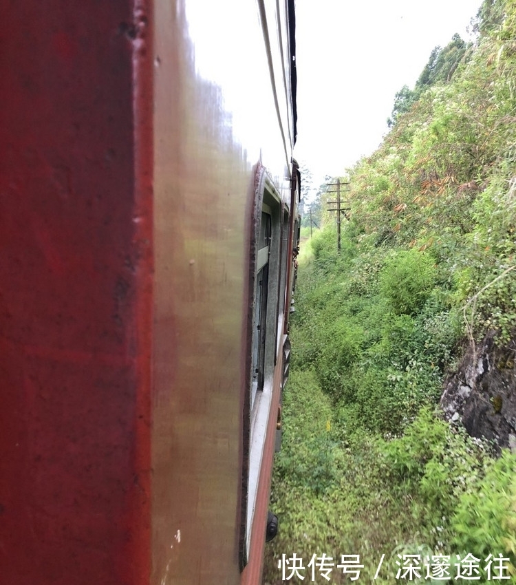 亚洲这个国家的火车都没有门,中国游客:从来没见过这样的火车