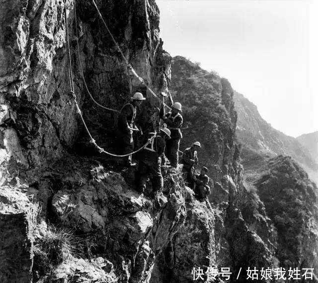 独库公路，媲美318川藏线！去一次震撼一次