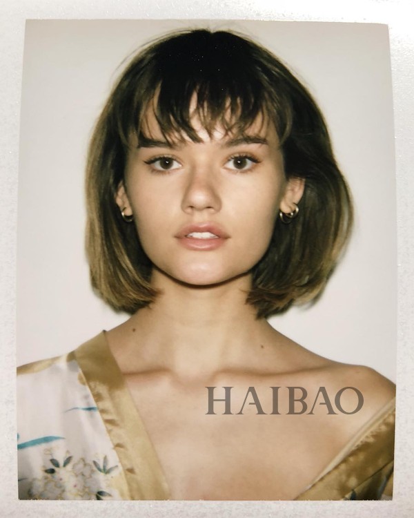 “苹果脸”模特Allie Clarks真可爱！