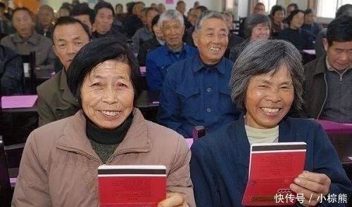 农村60岁老人有福了，满足条件后，可领3项补贴，每月不少于500元