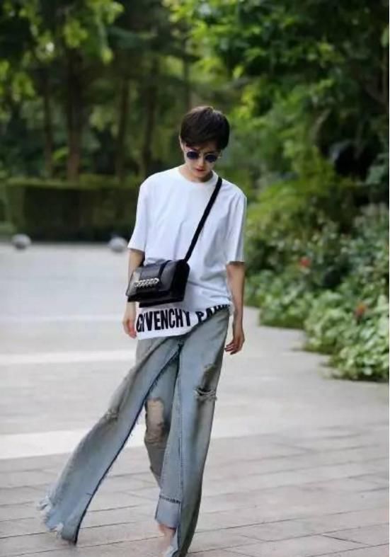 明星的尴尬穿搭，杨幂怪怪的，蔡徐坤吓人，千玺表示看不懂