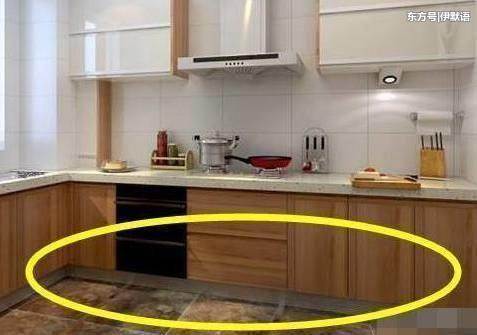 橱柜底下切记要装这块东西，真的太实用了，老师傅看了都夸好