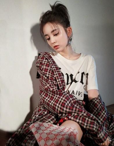 爆料者出面辟谣吴亦凡恋情，这一波操作让网友措手不及