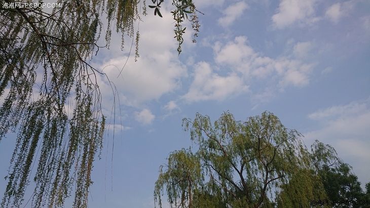 索尼Xperia XZ2评测 一款造型精美的全能旗舰