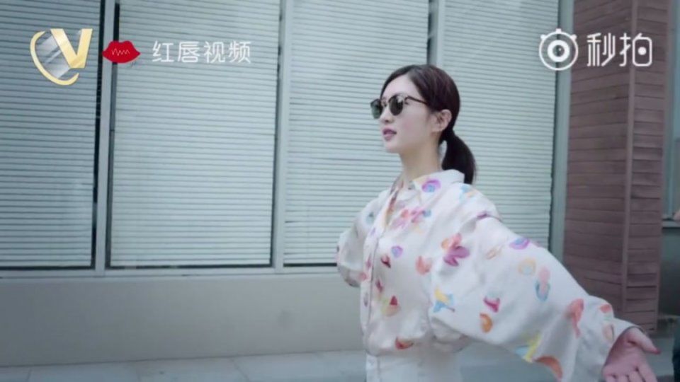 旅拍博主江疏影终于上线啦?她能战胜倪妮和刘雯吗?