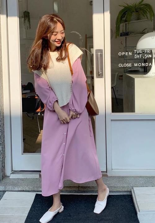 『深蓝色』学会针织衫的“3部曲”,一件就可以过完春天