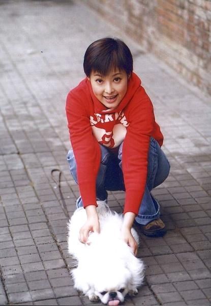 袁立炮轰王中军,崔永元终于露出獠牙,冯小刚不