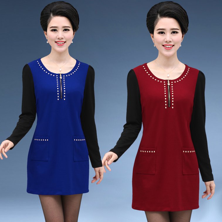 越来越多女人流行穿“立秋裙”，一个比一个洋气，借钱也要买2款