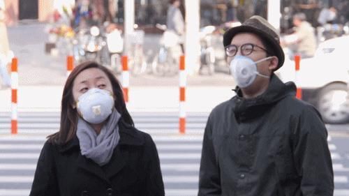  闷的么@【体面】最近疯狂长痘是因为戴口罩闷的么？