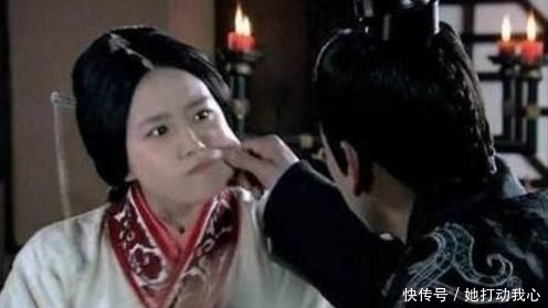 #忍不住#明星被“捏脸杀”:杨幂刘诗诗脸变形,赵丽颖的圆脸总让人忍不住