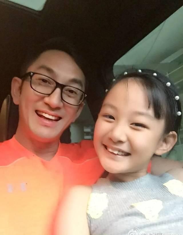  父女■她谈父女恋7年败5亿，离婚千万卖女拖垮前夫，35似嫩妹超潇洒