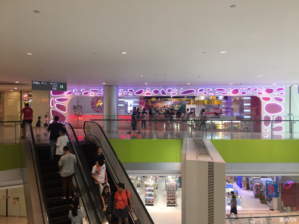 一个香港普通家庭的一天