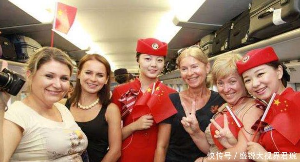 印度人体验完我国高铁后，指出这两点不足，我国网友表示赞同！