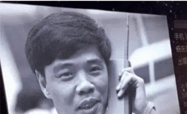  手机号码：中国第一个有手机号码的人，所有号码任他选，他偏偏