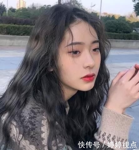  『棕色』染发别再染棕色了，太土气！试试这4种神仙发色，高调时髦又显白