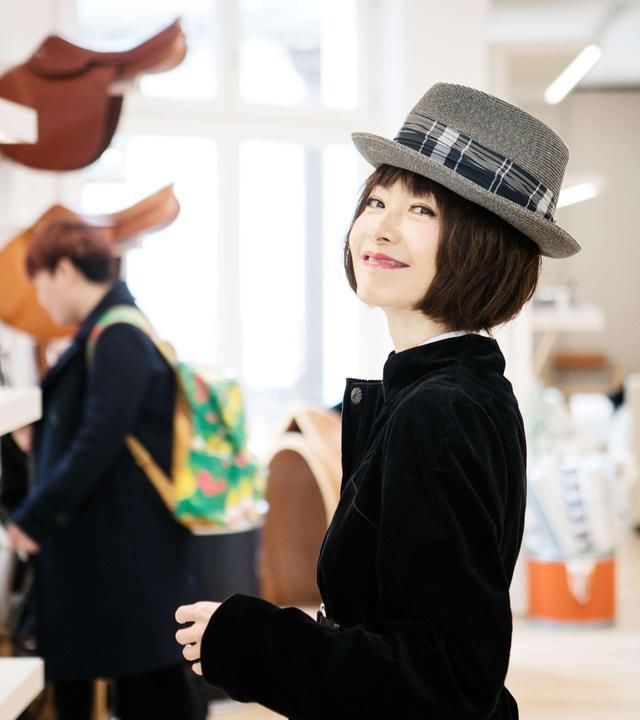 「美国留学」鲁豫的传奇人生:离开央视,与美籍老公离婚,时隔9年与初恋结婚