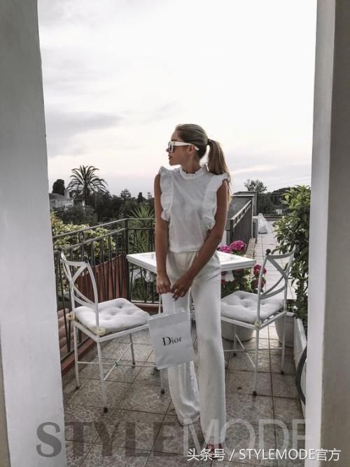 夏日打造“高级感”的简单套路就是:All White!