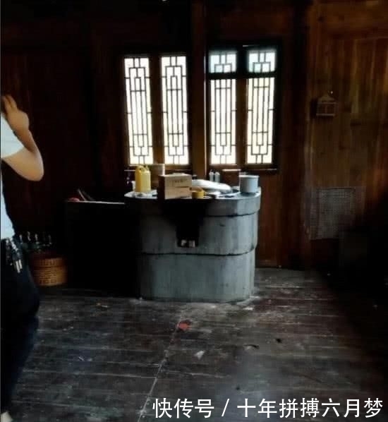 『稻田』《向往3》录制结束,褪去滤镜的蘑菇屋曝光,稻田成了唯一的美景