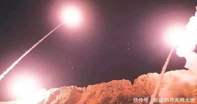空袭美军基地致80人死亡