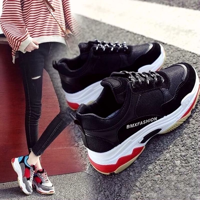 今年流行的女鞋，是这样的款式，时髦洋气，女人味爆表