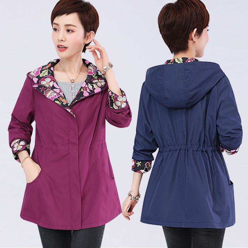 50岁妈妈胖又矮，刚发工资给她买了5件“妈妈装”，高贵又减龄