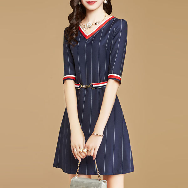 今年秋季连衣裙火了!推荐25-48女人穿，一个比一个有女人味