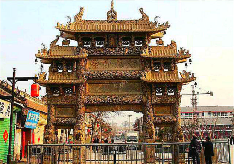 中国最奇特的县，地跨4个省份，相邻8个县城，一口井属三个省