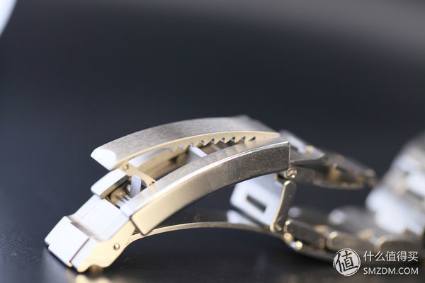 更深的蓝--劳力士Rolex D-bule渐变鬼王深潜表