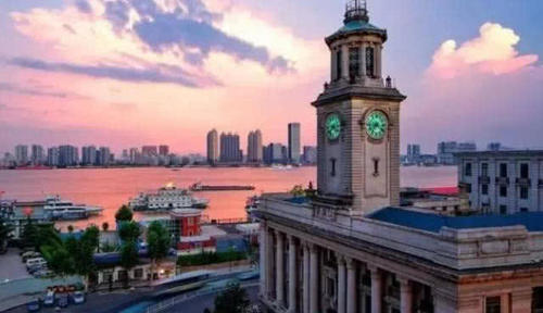 我国位置最好的省会，广州和西安都输了，未来将成为国际大都市