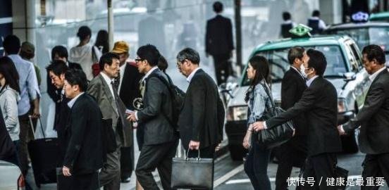 驴友刚回国！为你揭秘真实的日本，直言跟网上有点不一样！