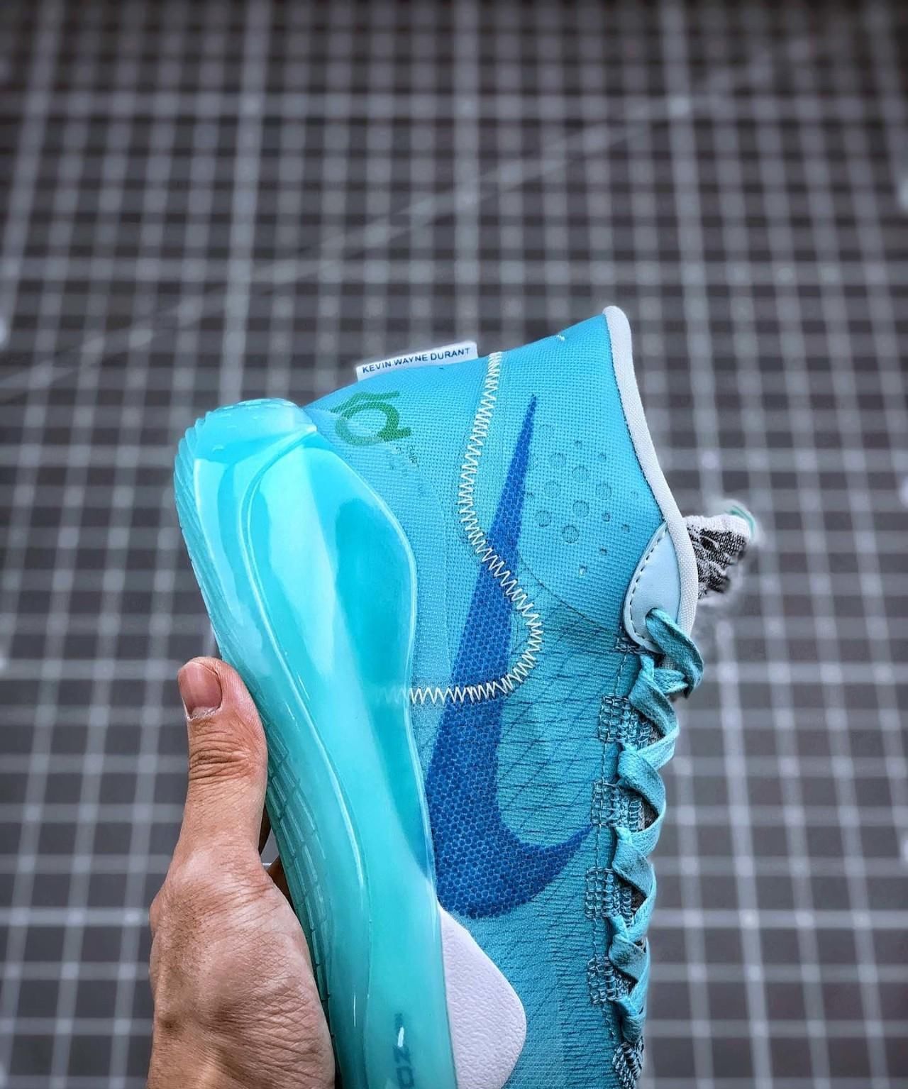 #这款#这款被吹爆的球鞋有那么好吗?耐克杜兰特KD12天凝蓝开箱测评!