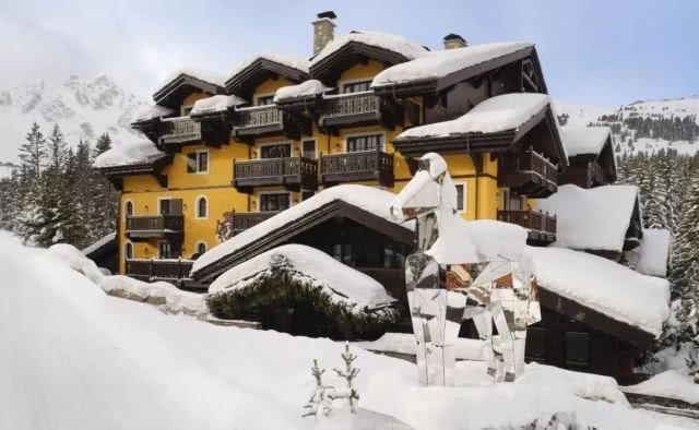 全球38家顶级奢华品牌酒店,你睡过几个?